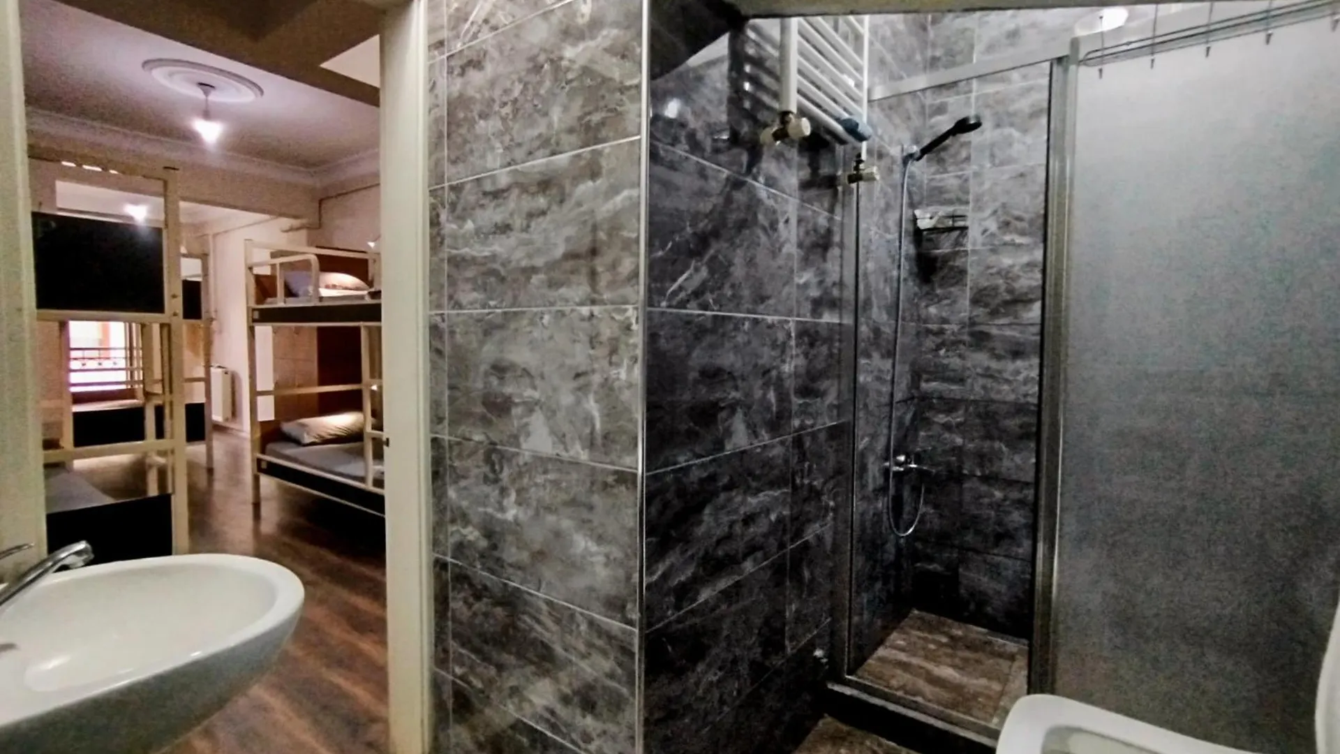 Taksim City Ivy Hostel Isztambul